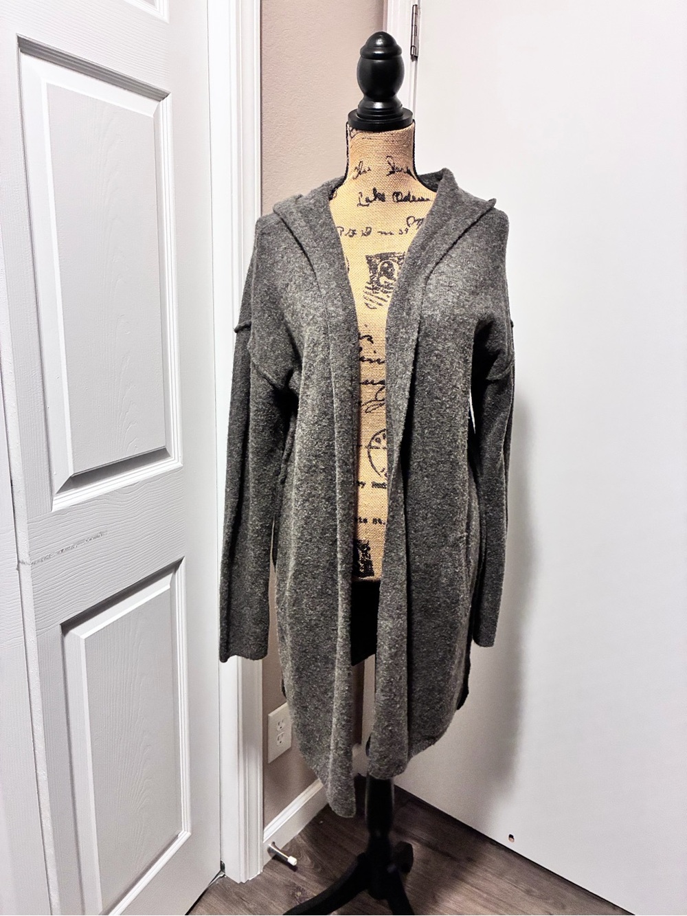 Tahari Charcoal Gray Hooded Open-Front Cardigan